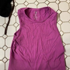 Women's Pink Sleeveless fitted crop top